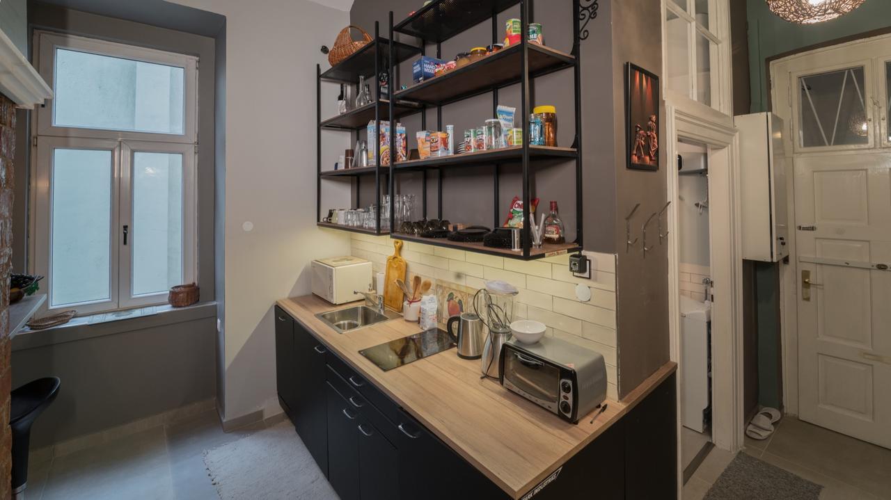 First Budhapest Central Flat Будапеща Екстериор снимка
